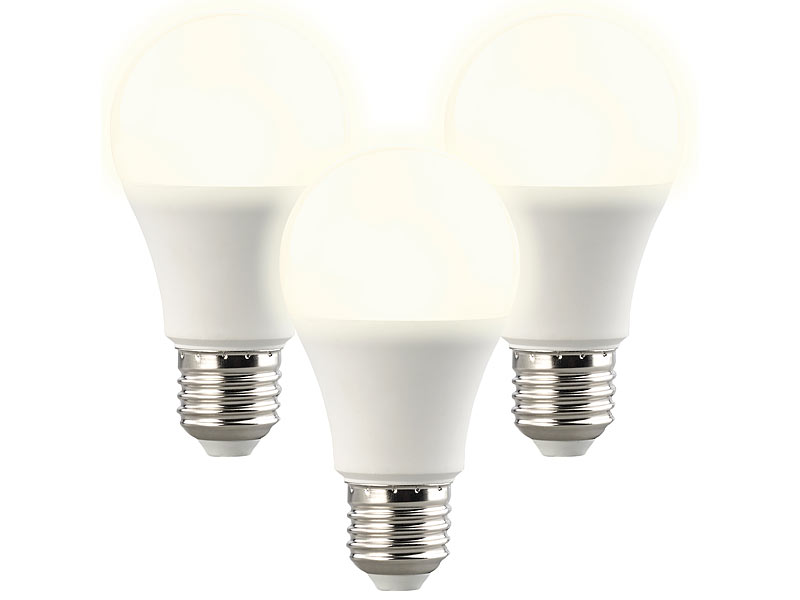 ; lampadina LED a goccia E27 (bianco caldo) lampadina LED a goccia E27 (bianco caldo) lampadina LED a goccia E27 (bianco caldo) 