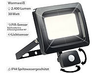 Luminea LED-Fluter mit PIR-Sensor, 30 Watt, 2.400 Lumen, warmweiß, IP44; Wetterfester LED-Fluter (tageslichtweiß), LED-Fluter mit Bewegungsmelder (tageslichtweiß) 