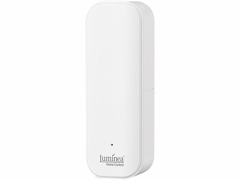 ; presa Wi-Fi, sensori di temperatura e umidità WiFi con analisi dell'app presa Wi-Fi, sensori di temperatura e umidità WiFi con analisi dell'app presa Wi-Fi, sensori di temperatura e umidità WiFi con analisi dell'app 